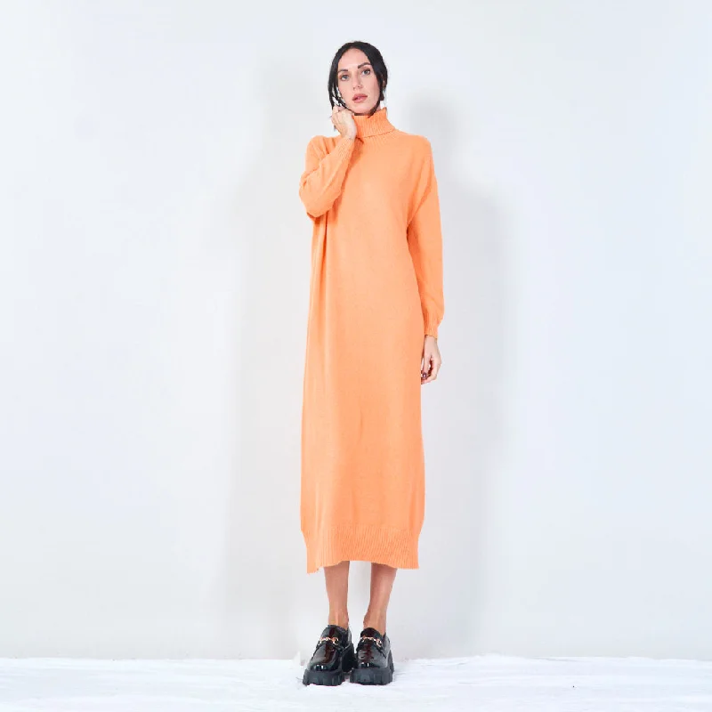 Cozy turtleneck midi dress wholesale Comfortable Knitwear Midi Dress