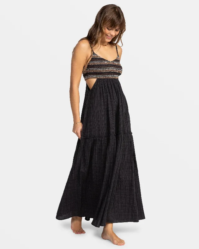 Hot Tropics Flowy Maxi Dress - Phantom Comfortable Casual Maxi Dress