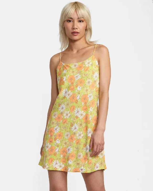 Macarthur Midi Dress - Limeade Comfortable Wrap Midi Dress