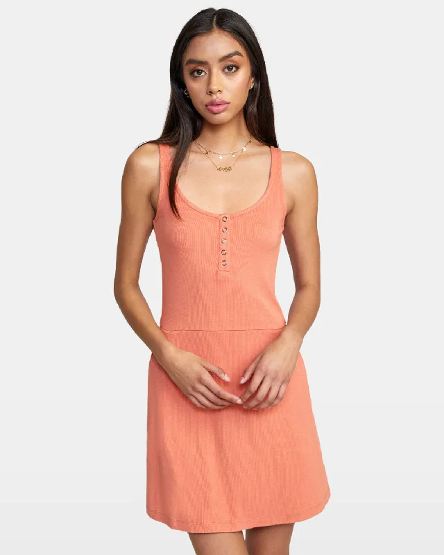 On Repeat Midi Dress - Apricot Comfortable Stretch Midi Dress