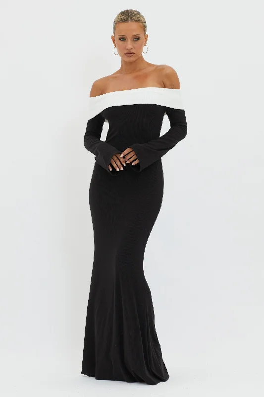 Sabrina Long Sleeve Off-Shoulder Maxi Dress Black Trendy V-Neck Maxi Dress