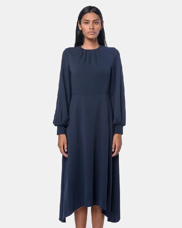 Savanna Crepe Midi Dress in Navy Elegant Pleated Sleeve Midi Dress