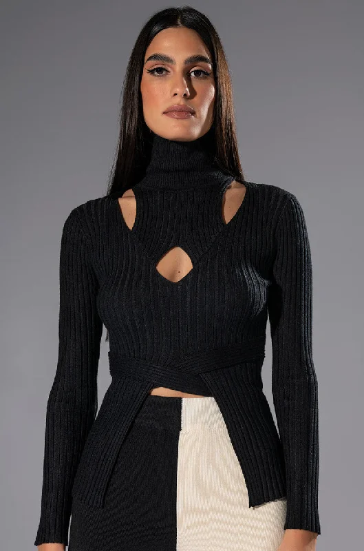 ALL IN THE DETAILS CUT OUT TURTLENECK SWEATER Welt Pockets Slit Pockets Flap Pockets