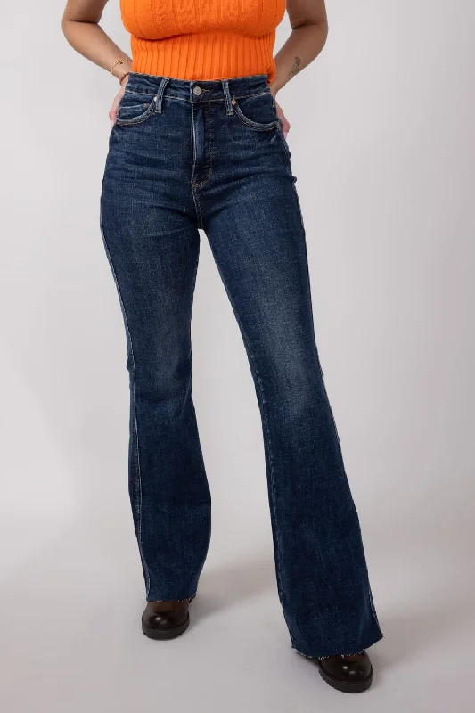 Judy Blue High Rise Contrast Dark Wash Flare Jeans for Women | 88882REG Chic Dark-Wash Skinny Jeans